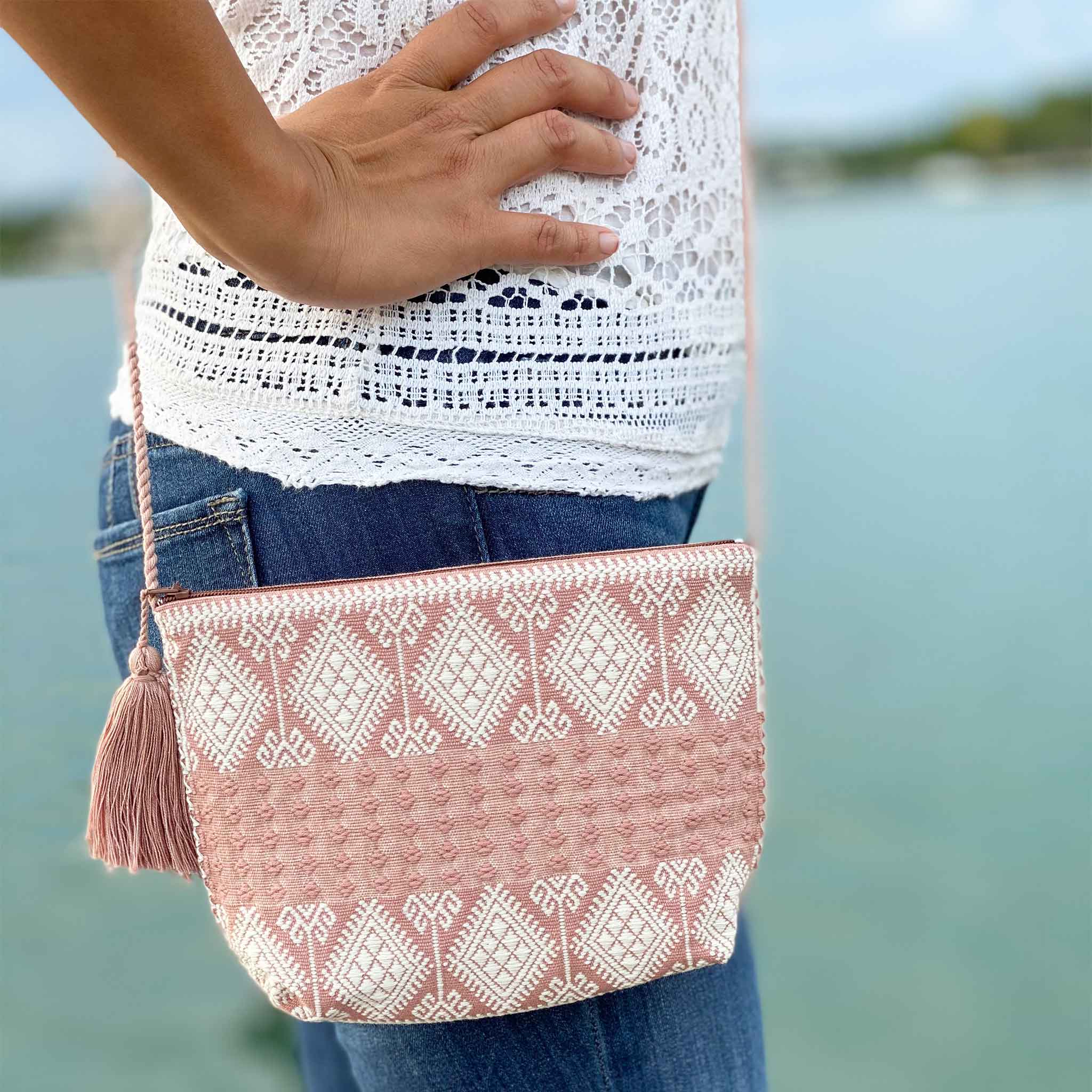 Embroidered Cross Body Purse - White/Pink